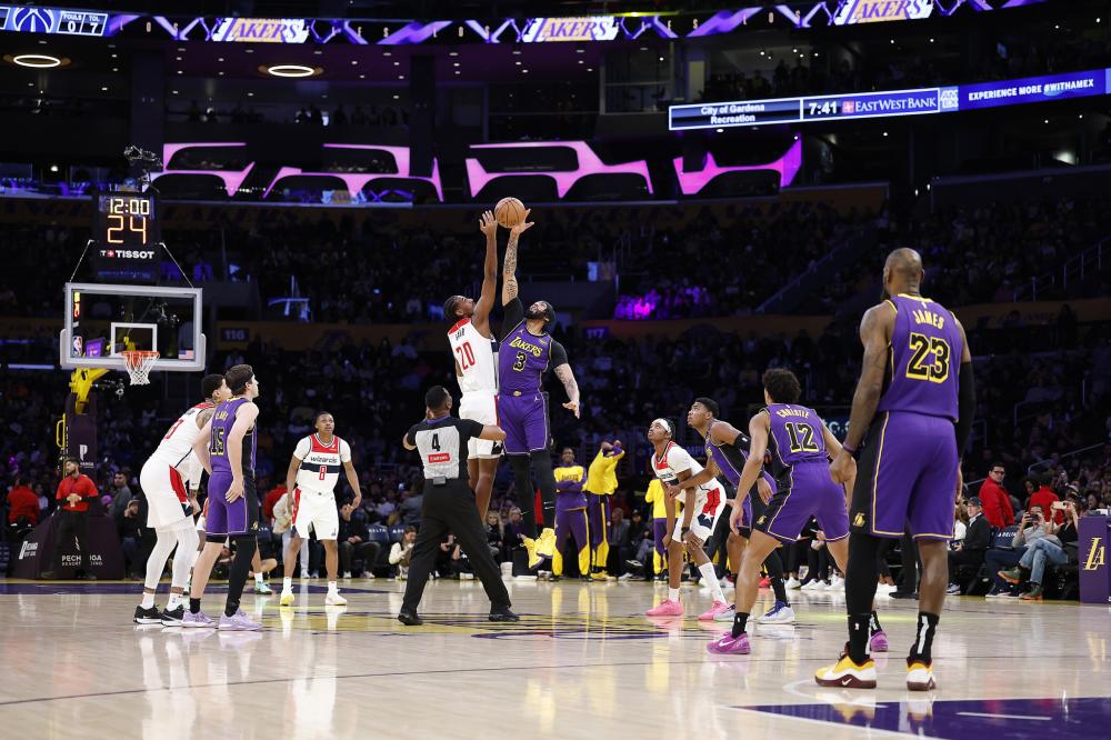 违规使用球 违规使用球