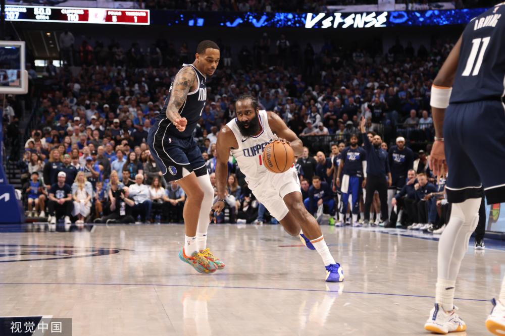 阿诺德的助 阿诺德的助