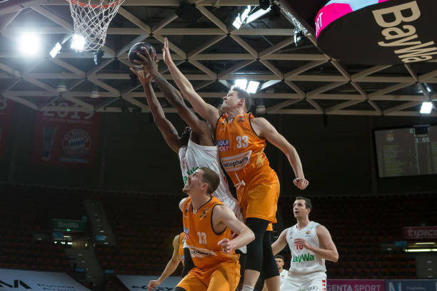 阿隆索所在 阿隆索所在